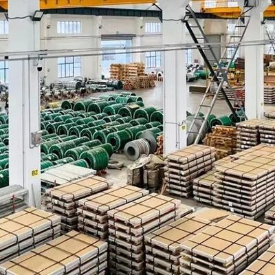 Купить IP32 Защитный класс 304 Лист из нержавеющей стали для высокотемпературной температуры плавления 1370-1400°C 2500-2550°F Производство в сети